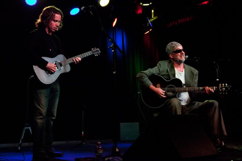 IMAGE: http://i78.photobucket.com/albums/j100/kbtrans/gregandjason210242.jpg