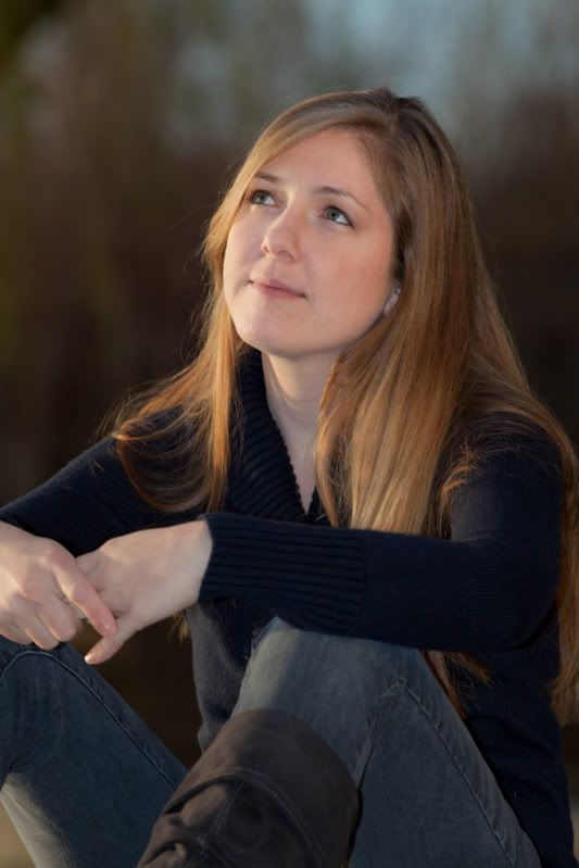 IMAGE: http://i78.photobucket.com/albums/j100/kbtrans/heidi1024.jpg