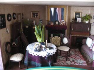 Victorian,roombox,dollhouse,junk,card