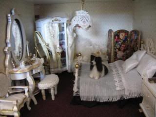 dolls house,bedroom,furniture,renovated,needle felted dog.