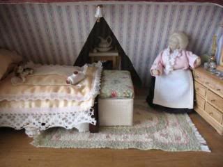cottage,dollshouse,grandma