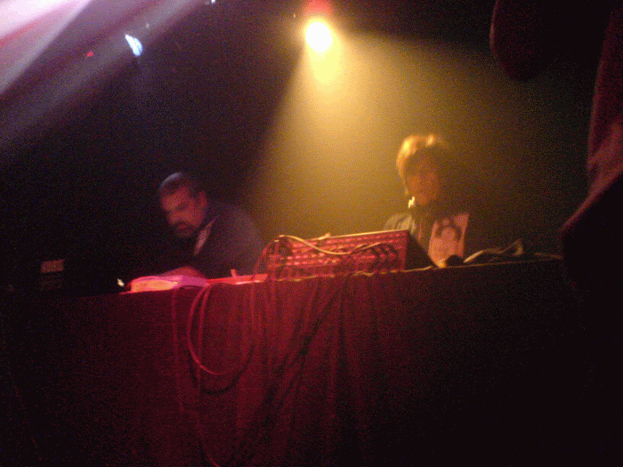 http://i78.photobucket.com/albums/j106/mrpauli/DSC01796.gif