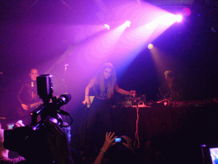 http://i78.photobucket.com/albums/j106/mrpauli/DSC01814.gif