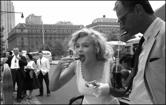 marilyn_monroe_055_640x407.jpg