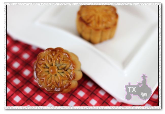 16 Over-the-Top Mooncakes to Celebrate Mid-Autumn Festival