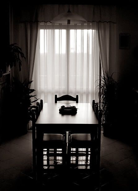 IMAGE: http://i78.photobucket.com/albums/j110/geminianum/interijer2.jpg