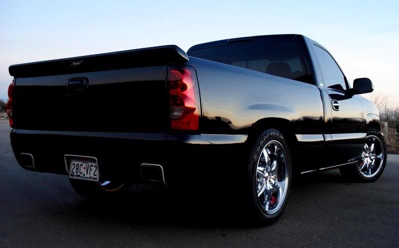 >>>2004 Chevrolet Silverado RST -BLACK-