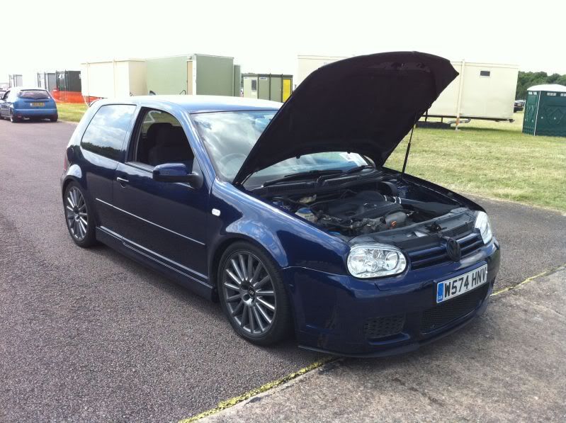 vw golf mk4 r32 body kit. VW Golf Mk4 R32 Replica