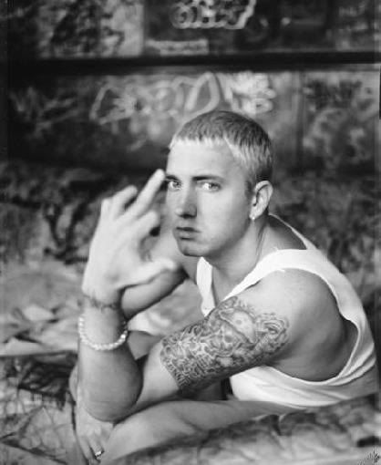 em