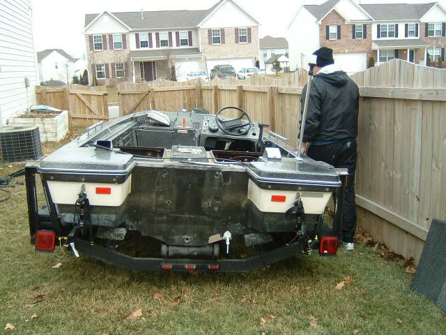 Boat007.jpg