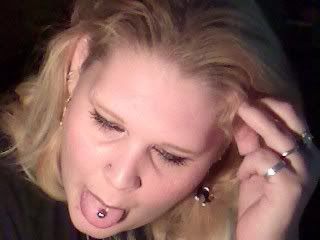 [img width=320 height=240]http://i78.photobucket.com/albums/j120/harley8118/2282327.jpg[/img]