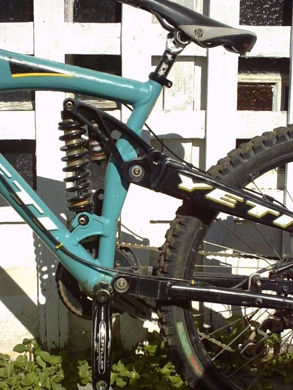 yeti dh 9