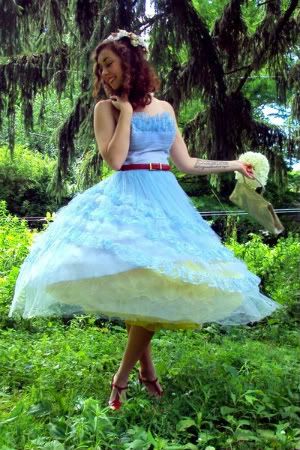 aquamarine-vintage-dress-floral-1950s-vintage-hat-yellow-petticoat-skirt-r_400.jpg