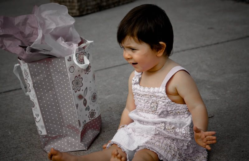 IMAGE: http://i78.photobucket.com/albums/j95/sisco22/_MG_0455.jpg