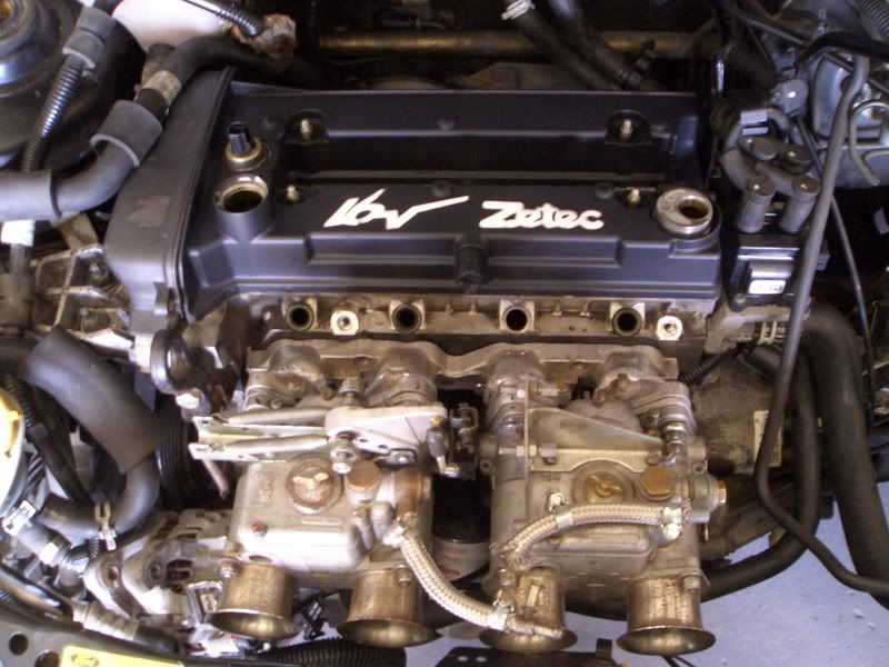 [img width=800 height=600]http://i78.photobucket.com/albums/j97/gossyzetec/Engine%20Transplant/CIMG1688.jpg[/img]