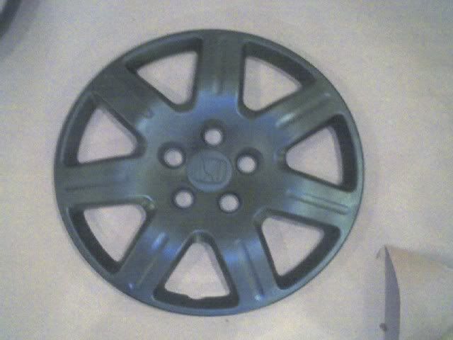 Spray paint hubcaps honda #2