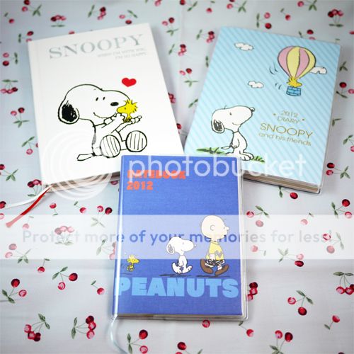 JAPAN SNOOPY 2012 CALENDAR SCHEDULE DIARY   HARD COVER  