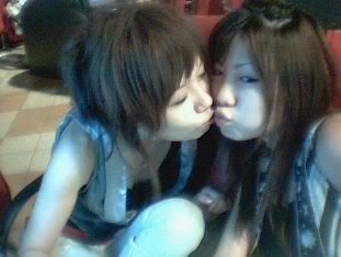 Consider, that asian gilrs kissing are mistaken Please asian gilrs kissing join