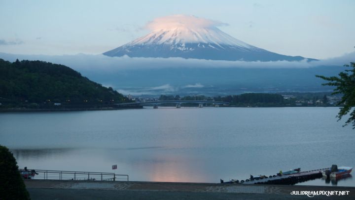 2019五月獨遊日本看富士山和賞花 (清晨的富士山🗻(一))