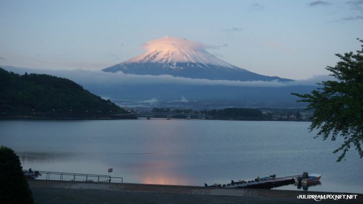 2019五月獨遊日本看富士山和賞花 (清晨的富士山🗻(一))